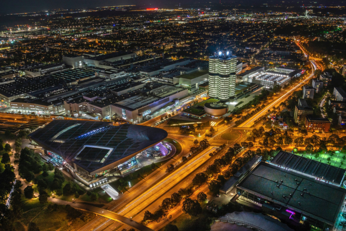 Business-Gebäude BMW München